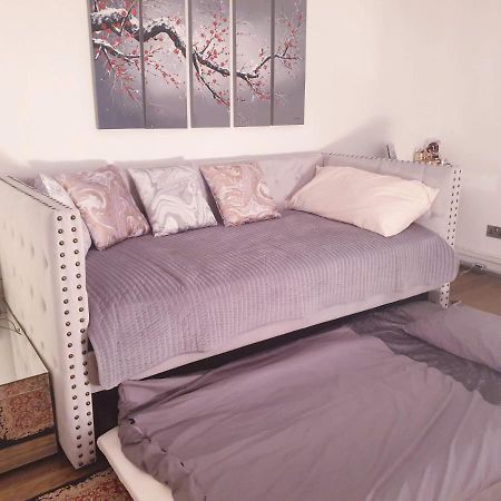 Cozy Muswell Hill 1-Bedroom Flat Лондон Экстерьер фото