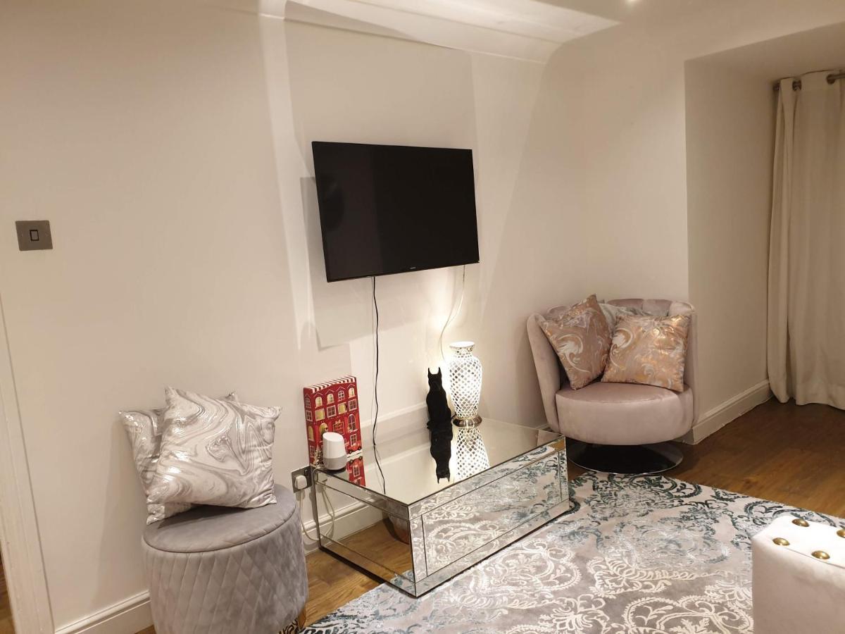 Cozy Muswell Hill 1-Bedroom Flat Лондон Экстерьер фото