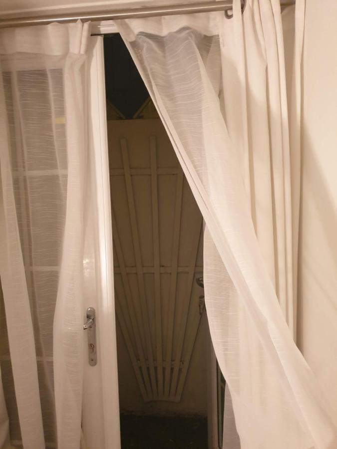 Cozy Muswell Hill 1-Bedroom Flat Лондон Экстерьер фото